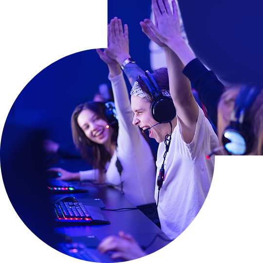 EZPay独家双向驱动技术<br>让电竞玩家尽情享受极致高速快感